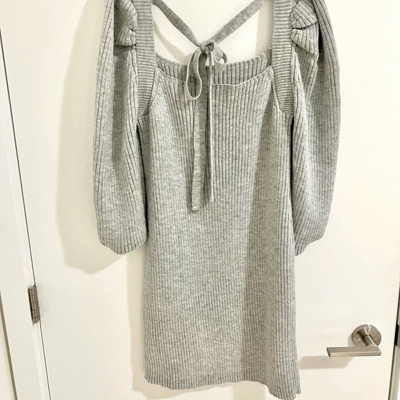 WAYF Square Neck Ribbed Knit Puff Sleeves Sweater Dress - Picture 8 of 11